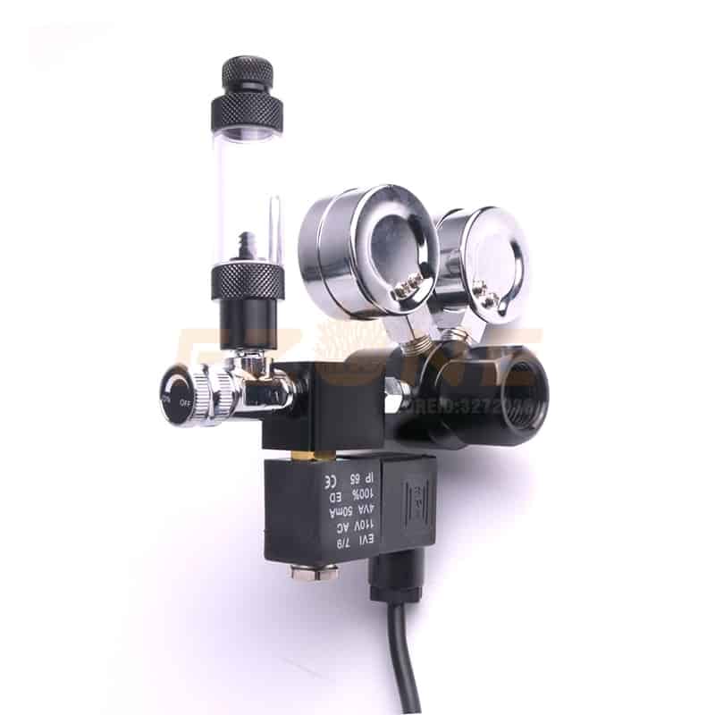 2057-8kn622.jpg